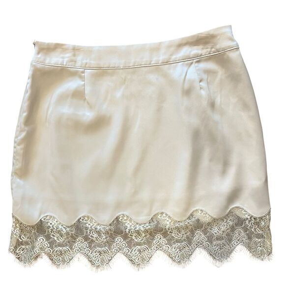 Revolve OnTwelth Cream White Lace Trim Satin Mini Skirt - Picture 6 of 8
